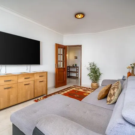 Balcony In By Hostwise Апартаменты